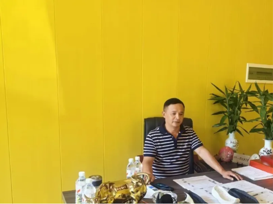 【湘商回归】心系桑梓 鞋业报春——周伯林：“以商招商”助力桃源打造“中部鞋都”